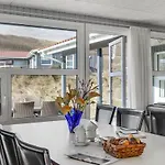 Gorgeous In With Sauna Holiday home