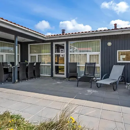 Gorgeous In With Sauna